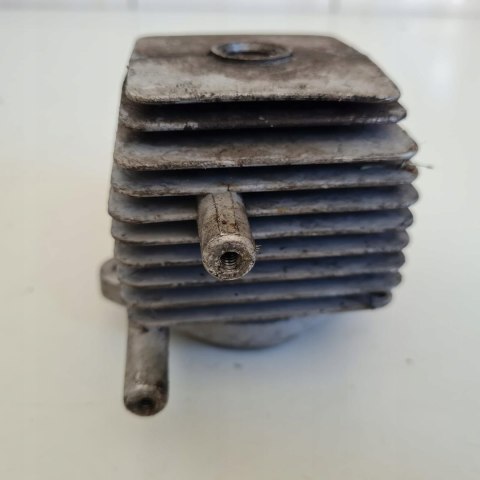 IKRA BT 1040/1 CYLINDER TŁOK ORYGINAŁ KOMPLET IKRA BT 1040/1 CYLINDER TŁOK ORYGINAŁ KOMPLET