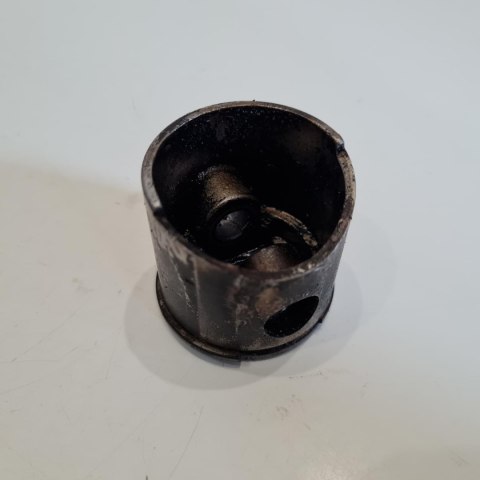 IKRA BT 1040/1 CYLINDER TŁOK ORYGINAŁ KOMPLET IKRA BT 1040/1 CYLINDER TŁOK ORYGINAŁ KOMPLET