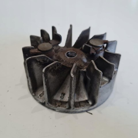 IKRA BT 1040/1 MAGNETO KOŁO MAGNESOWE IKRA BT 1040/1 MAGNETO KOŁO MAGNESOWE