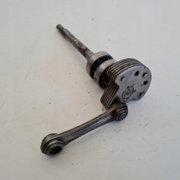 IKRA BT 1040/1 WAŁ KORBOWY KORBOWÓD