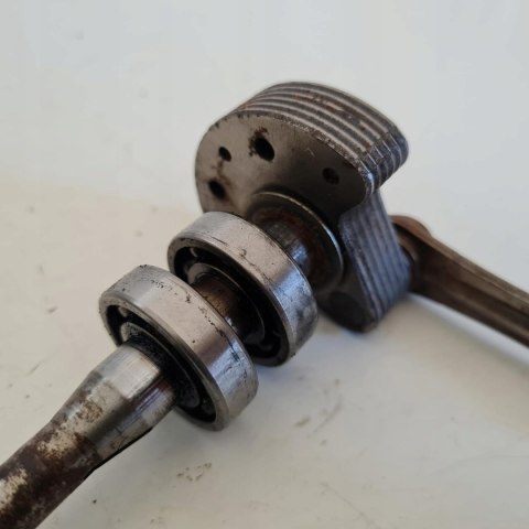 IKRA BT 1040/1 WAŁ KORBOWY KORBOWÓD IKRA BT 1040/1 WAŁ KORBOWY KORBOWÓD