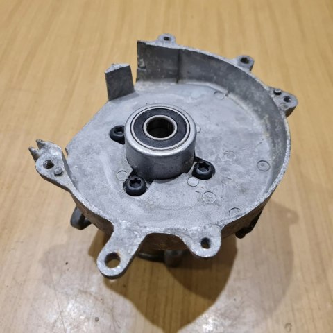 IKRA BT 1045 KARTER OBUDOWA SILNIKA KORPUS IKRA BT 1045 KARTER OBUDOWA SILNIKA KORPUS