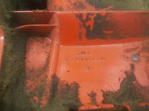 STIHL 030 AV RĄCZKA GAZU RĘKOJEŚĆ OSŁONA OBUDOWA STIHL 030 AV RĄCZKA GAZU RĘKOJEŚĆ OSŁONA OBUDOWA