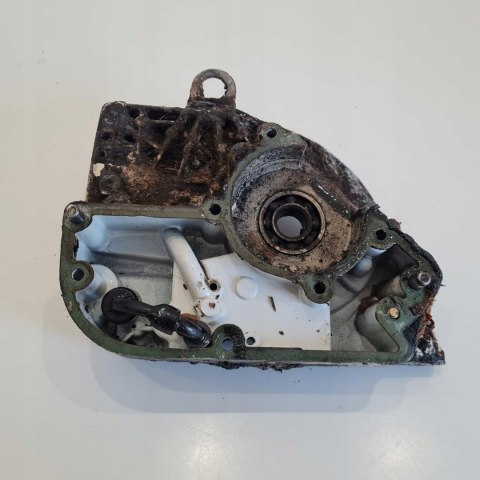 STIHL 031 032 AV KARTER OBUDOWA SILNIKA KORPUS STIHL 031 032 AV KARTER OBUDOWA SILNIKA KORPUS