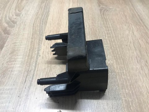 IKRA BT 1035 UCHWYT MOCOWANIE OBUDOWA IKRA BT 1035 UCHWYT MOCOWANIE OBUDOWA