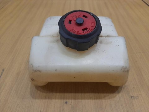 IKRA BT 1035 ZBIORNIK PALIWA BAK IKRA BT 1035 ZBIORNIK PALIWA BAK