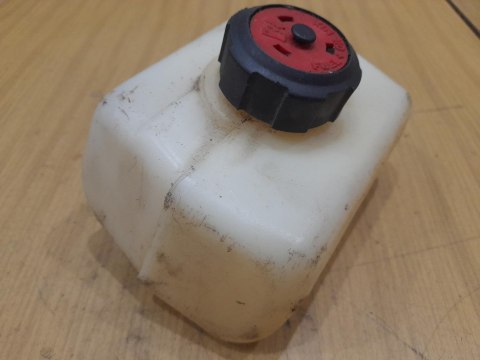 IKRA BT 1035 ZBIORNIK PALIWA BAK IKRA BT 1035 ZBIORNIK PALIWA BAK