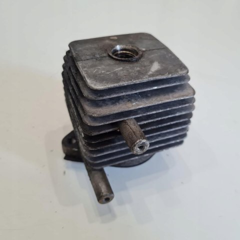 IKRA BT 1040 CYLINDER TŁOK ORYGINAŁ KOMPLET IKRA BT 1040 CYLINDER TŁOK ORYGINAŁ KOMPLET