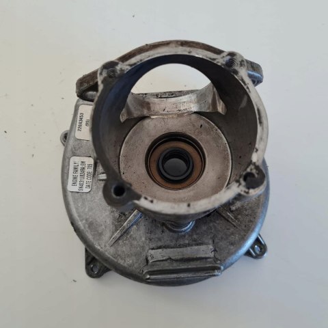 IKRA BT 1040 KARTER OBUDOWA SILNIKA KORPUS IKRA BT 1040 KARTER OBUDOWA SILNIKA KORPUS
