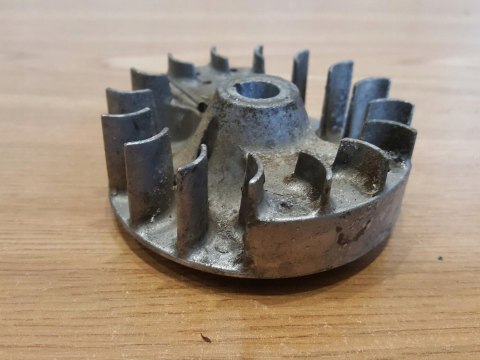 NAC SANDRI GB 26 KOSA MAGNETO KOŁO MAGNESOWE NAC SANDRI GB 26 KOSA MAGNETO KOŁO MAGNESOWE