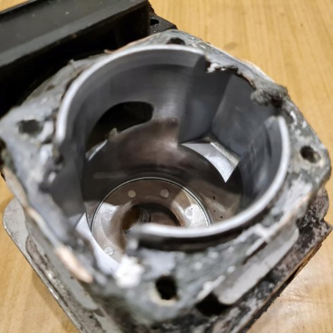 NAC SPS 01-45 CYLINDER TŁOK ORYGINAŁ KOMPLET NAC SPS 01-45 CYLINDER TŁOK ORYGINAŁ KOMPLET