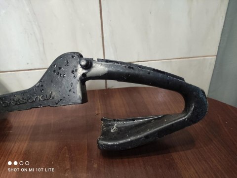 STIHL 020 RĄCZKA OBUDOWA UCHWYT STIHL 020 RĄCZKA OBUDOWA UCHWYT