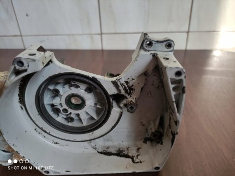 STIHL 028 AV KARTER OBUDOWA SILNIKA POŁÓWKA BLOK STIHL 028 AV KARTER OBUDOWA SILNIKA POŁÓWKA BLOK
