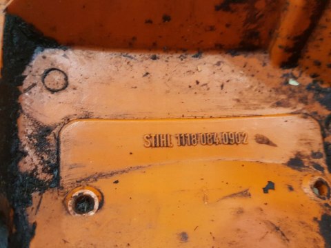 STIHL 028 AV OSŁONA OBUDOWA POKRYWA KORPUS STIHL 028 AV OSŁONA OBUDOWA POKRYWA KORPUS