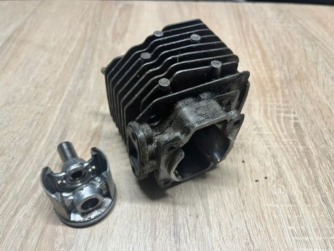 ID-TECH 42 40 CYLINDER TŁOK KOMPLET ID-TECH 42 40 CYLINDER TŁOK KOMPLET