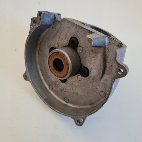 IKRA BT 1035 KARTER OBUDOWA SILNIKA KORPUS IKRA BT 1035 KARTER OBUDOWA SILNIKA KORPUS