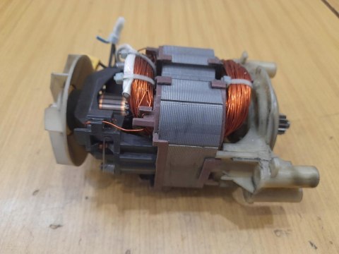BRIXTON HR5545W SILNIK WIRNIK STATOR STOJAN KPL BRIXTON HR5545W SILNIK WIRNIK STATOR STOJAN KPL