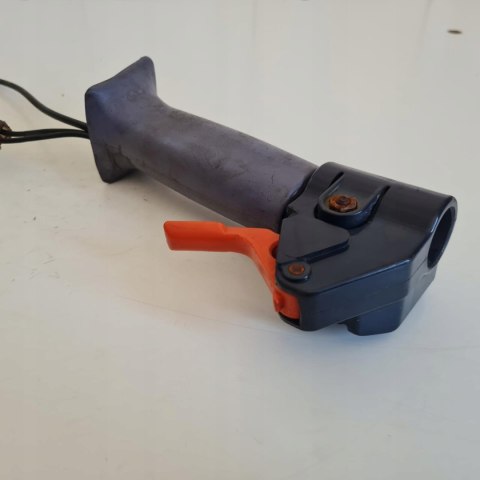 HUSQVARNA MONDO MAX RĄCZKA GAZU RĘKOJEŚĆ UCHWYT MANETKA HUSQVARNA MONDO MAX RĄCZKA GAZU RĘKOJEŚĆ UCHWYT MANETKA