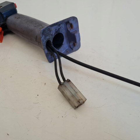 HUSQVARNA MONDO MAX RĄCZKA GAZU RĘKOJEŚĆ UCHWYT MANETKA HUSQVARNA MONDO MAX RĄCZKA GAZU RĘKOJEŚĆ UCHWYT MANETKA