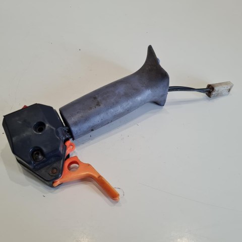 HUSQVARNA MONDO RĄCZKA GAZU RĘKOJEŚĆ MANETKA UCHWYT HUSQVARNA MONDO RĄCZKA GAZU RĘKOJEŚĆ MANETKA UCHWYT