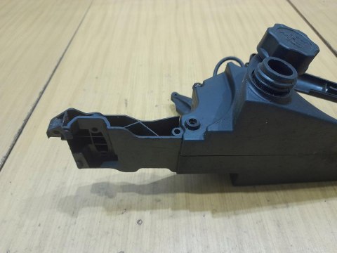 HUSQVARNA SE 561 82 RĄCZKA GAZU RĘKOJEŚĆ ZBIORNIK HUSQVARNA SE 561 82 RĄCZKA GAZU RĘKOJEŚĆ ZBIORNIK