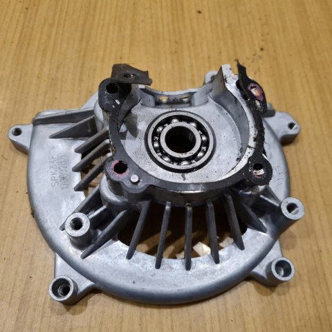 HYUNDAI HSDT30 KARTER OBUDOWA SILNIKA KORPUS HYUNDAI HSDT30 KARTER OBUDOWA SILNIKA KORPUS