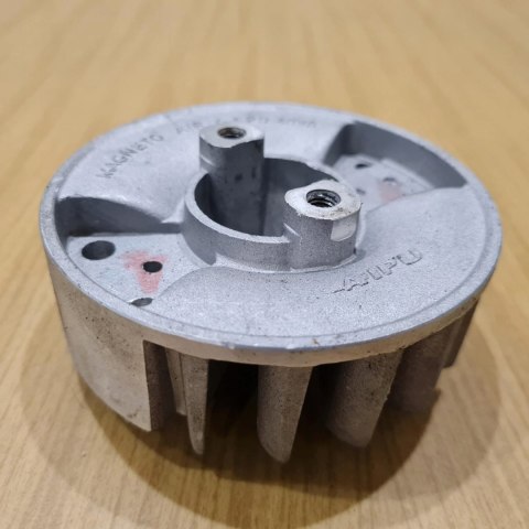 HYUNDAI HSDT30 MAGNETO KOŁO MAGNESOWE HYUNDAI HSDT30 MAGNETO KOŁO MAGNESOWE