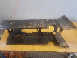 MTD YARD MACHINES BRIGGS 13HP TUNEL ŚRODKOWY STELAŻ MOCOWANIE