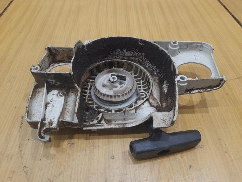 STIHL 017 018 SZARPAK STARTER ROZRUSZNIK OBUDOWA STIHL 017 018 SZARPAK STARTER ROZRUSZNIK OBUDOWA