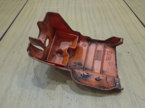 STIHL 017 MS 170 OSŁONA OBUDOWA POKRYWA KORPUS STIHL 017 MS 170 OSŁONA OBUDOWA POKRYWA KORPUS