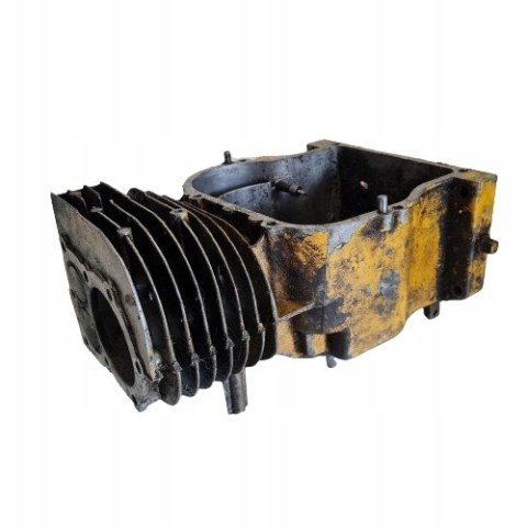 BRIGGS & STRATTON QUANTUM 4HP KARTER CYLINDER OBUDOWA