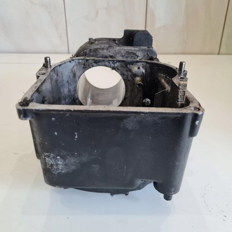 BRIGGS & STRATTON QUATTRO 3,5HP KARTER CYLINDER TŁOK KPL BRIGGS & STRATTON QUATTRO 3,5HP KARTER CYLINDER TŁOK KPL