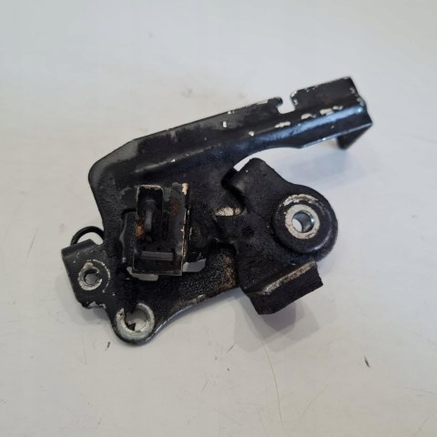BRIGGS & STRATTON QUATTRO 3,5HP STELAŻ MOCOWANIE DŹWIGNIA GAZU BRIGGS & STRATTON QUATTRO 3,5HP STELAŻ MOCOWANIE DŹWIGNIA GAZU