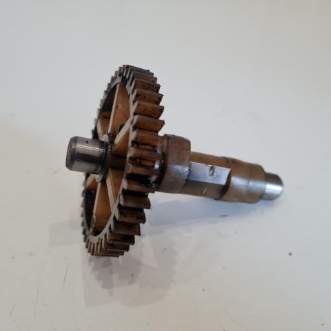 BRIGGS & STRATTON QUATTRO 3,5HP WAŁEK ROZRZĄDU BRIGGS & STRATTON QUATTRO 3,5HP WAŁEK ROZRZĄDU