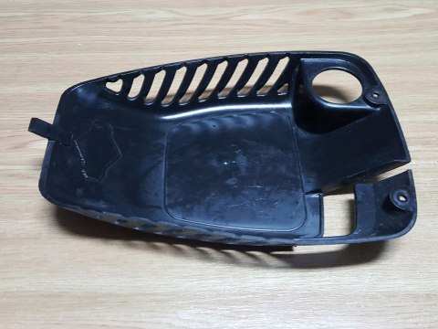 BRIGGS STRATTON QUATTRO 40 OSŁONA POKRYWA SILNIKA BRIGGS STRATTON QUATTRO 40 OSŁONA POKRYWA SILNIKA