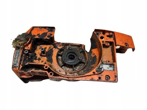 HUSQVARNA 66 KARTER OBUDOWA SILNIKA KORPUS HUSQVARNA 66 KARTER OBUDOWA SILNIKA KORPUS
