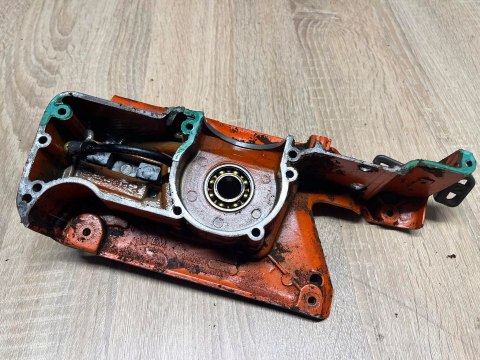 HUSQVARNA 66 KARTER OBUDOWA SILNIKA KORPUS HUSQVARNA 66 KARTER OBUDOWA SILNIKA KORPUS