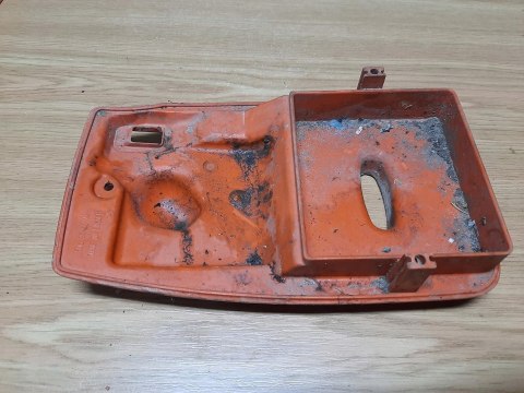 HUSQVARNA K 750 OSŁONA OBUDOWA POKRYWA KORPUS HUSQVARNA K 750 OSŁONA OBUDOWA POKRYWA KORPUS