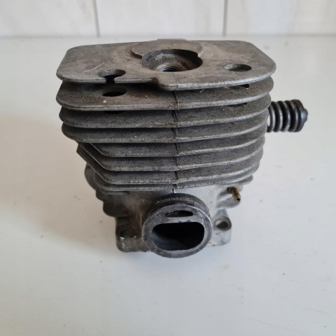 HUSQVARNA K950 CYLINDER TŁOK ORYGINAŁ KOMPLET HUSQVARNA K950 CYLINDER TŁOK ORYGINAŁ KOMPLET