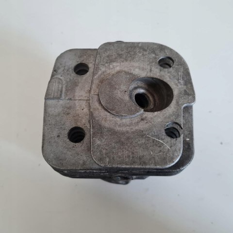 HUSQVARNA K950 CYLINDER TŁOK ORYGINAŁ KOMPLET HUSQVARNA K950 CYLINDER TŁOK ORYGINAŁ KOMPLET