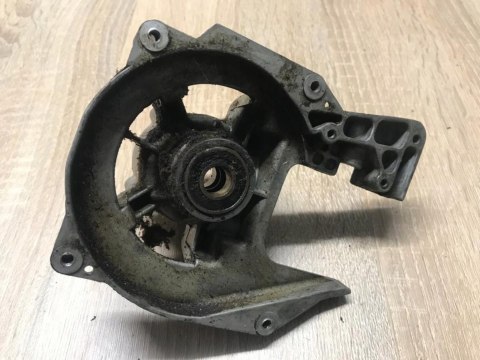 HUSQVARNA MONDO KARTER OBUDOWA SILNIKA KORPUS HUSQVARNA MONDO KARTER OBUDOWA SILNIKA KORPUS