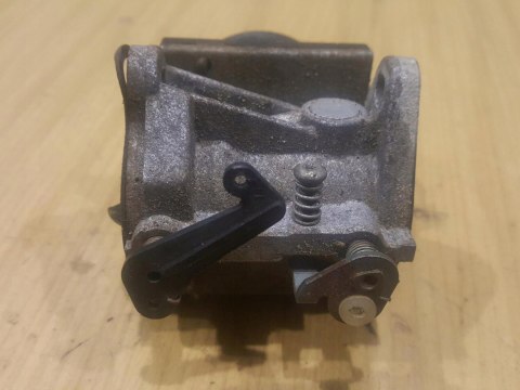 MTD TECUMSEH 12HP GAŹNIK MTD TECUMSEH 12HP GAŹNIK