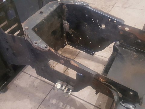 MTD TECUMSEH 12HP TUNEL ŚRODKOWY STELAŻ MOCOWANIE RAMA MTD TECUMSEH 12HP TUNEL ŚRODKOWY STELAŻ MOCOWANIE RAMA