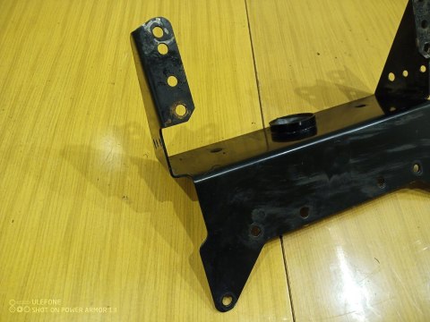 MTD TOPFLITE TRAKTOREK MOCOWANIE STELAŻ UCHWYT MTD TOPFLITE TRAKTOREK MOCOWANIE STELAŻ UCHWYT