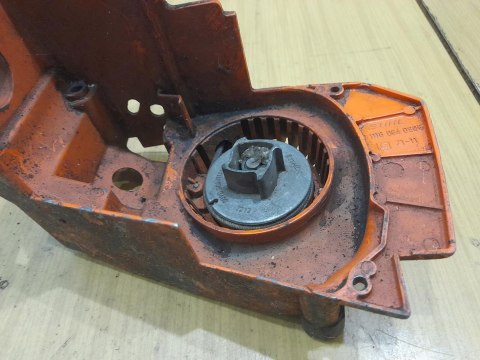 STIHL 015 SZARPAK STARTER ROZRUSZNIK OBUDOWA STIHL 015 SZARPAK STARTER ROZRUSZNIK OBUDOWA