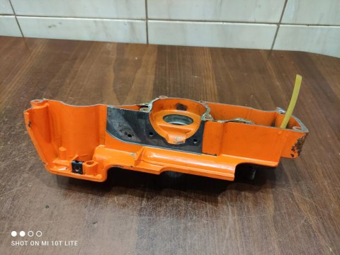 HUSQVARNA 50 KARTER OBUDOWA SILNIKA POŁÓWKA BLOK HUSQVARNA 50 KARTER OBUDOWA SILNIKA POŁÓWKA BLOK