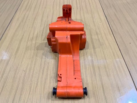HUSQVARNA 50 RĄCZKA GAZU OBUDOWA ZBIORNIK HUSQVARNA 50 RĄCZKA GAZU OBUDOWA ZBIORNIK