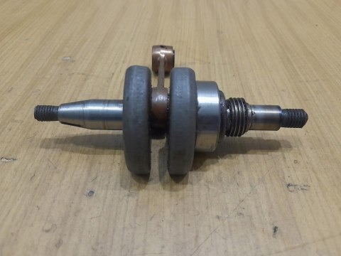 HUSQVARNA 50 WAŁ KORBOWY KORBOWÓD HUSQVARNA 50 WAŁ KORBOWY KORBOWÓD