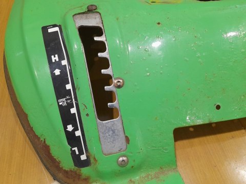 MTD MASTERCUT 92 BŁOTNIK NADKOLE OSŁONA OBUDOWA MTD MASTERCUT 92 BŁOTNIK NADKOLE OSŁONA OBUDOWA