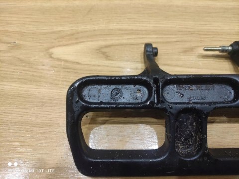 STIHL 011 012 AVT RĄCZKA DŹWIGNIA HAMULCA UCHWYT STIHL 011 012 AVT RĄCZKA DŹWIGNIA HAMULCA UCHWYT